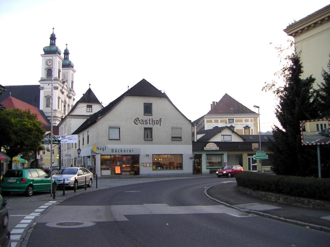Stiftshotel Garsten Steyr Exteriör bild